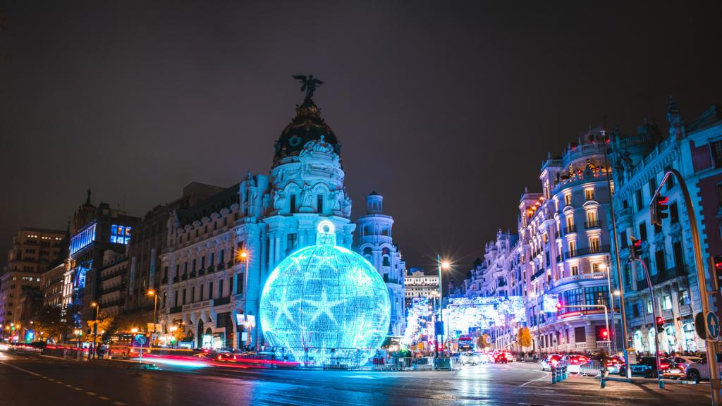 El alumbrado navideño de la Gran Vía de Madrid.