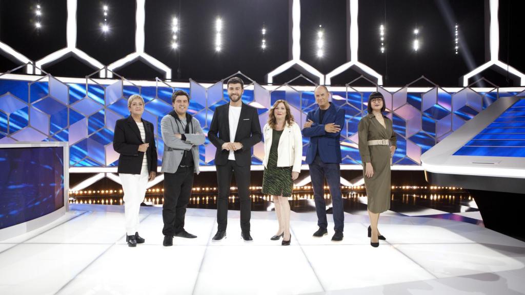 Equipo nuevo equipo de El Cazador.