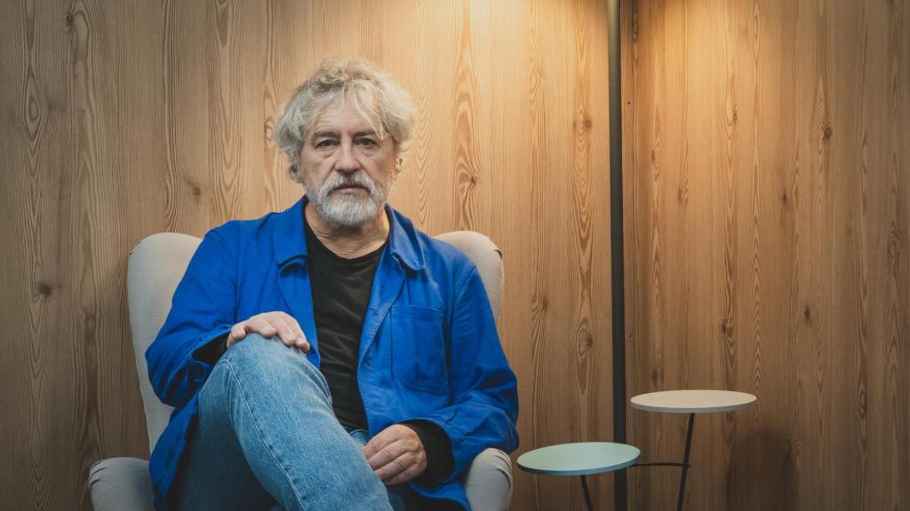 Manuel Rivas, durante la sesión de fotos para EL ESPAÑOL | Porfolio.
