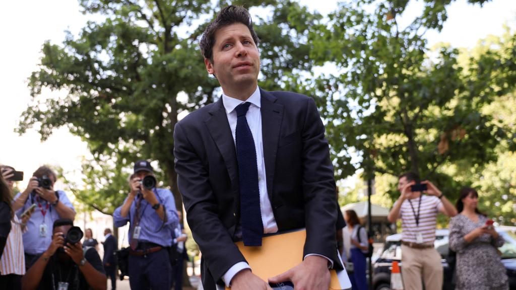 Sam Altman, consejero delegado de OpenAI, a su llegada un foro en el Senado de EEUU el pasado mes de septiembre.