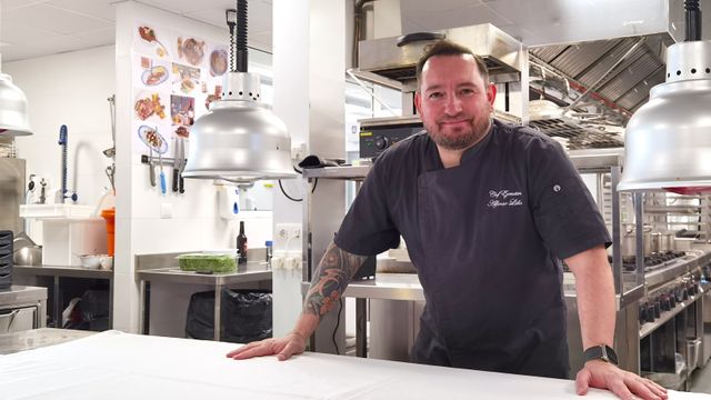 Fonsi Lillo, en las cocinas de Il Palco en Las Colinas.