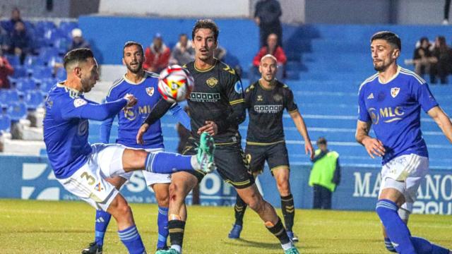 El Intercity empata ante el Linares y mantiene su imbatibilidad.