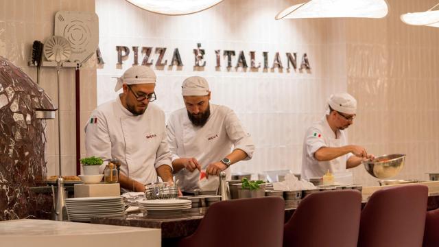 La primera barra omakase de pizza está en Sevilla