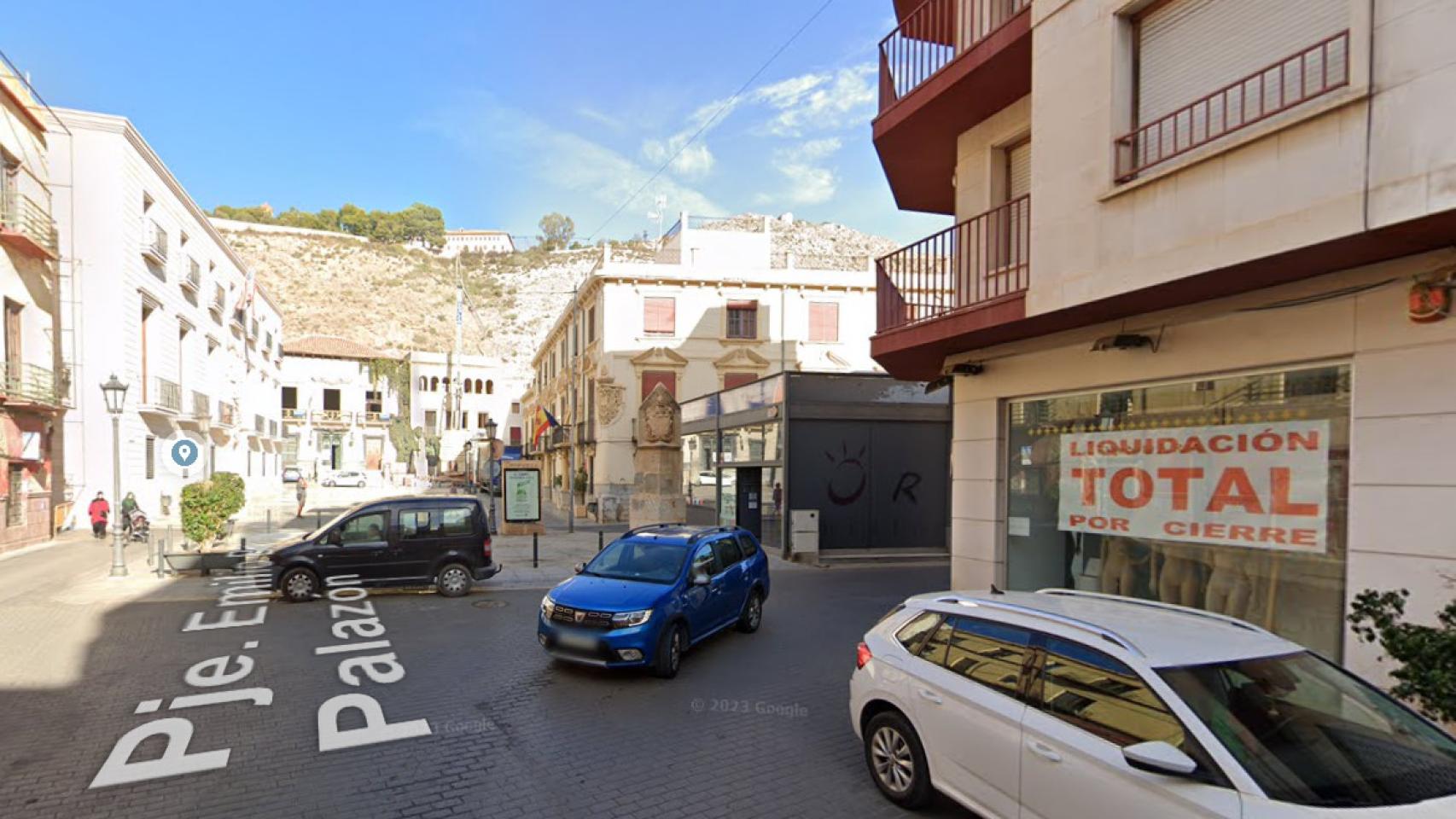 El control tuvo lugar en la Plaza de la Soledad en Orihuela.