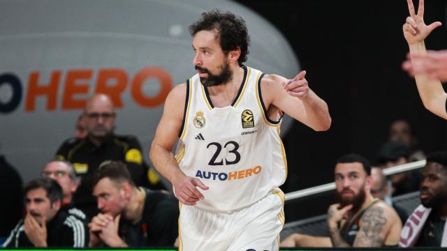 Sergio Llull, durante un partido frente al Mónaco en Euroliga.