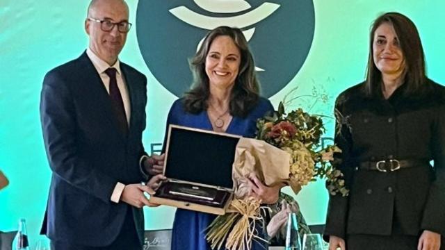 Reconocimiento del Colegio de Farmacéuticos de Cádiz a Ana López-Casero