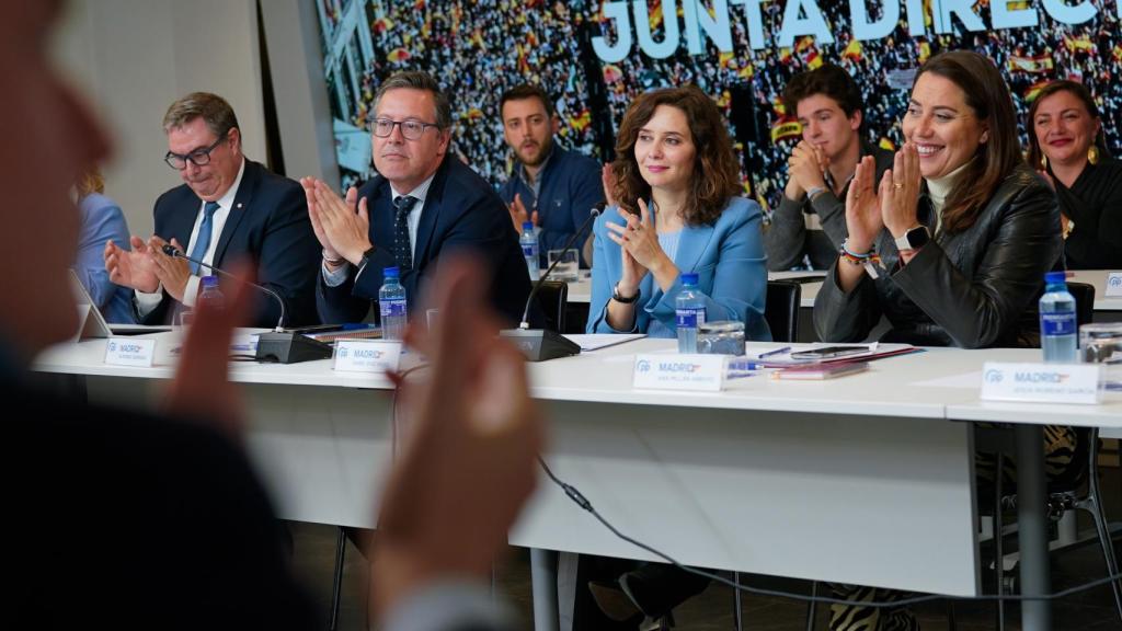La presidenta de la Comunidad de Madrid y del PP de Madrid, Isabel Díaz Ayuso, en el Comité regional.