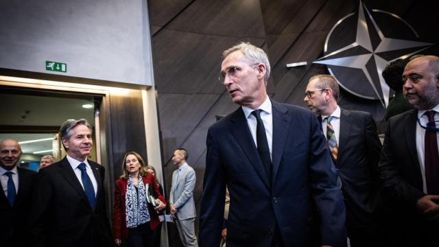 El jefe de la OTAN, Jens Stoltenberg, y el secretario de Estado de EEUU, Anthony Blinken, durante la reunión de este martes en Bruselas