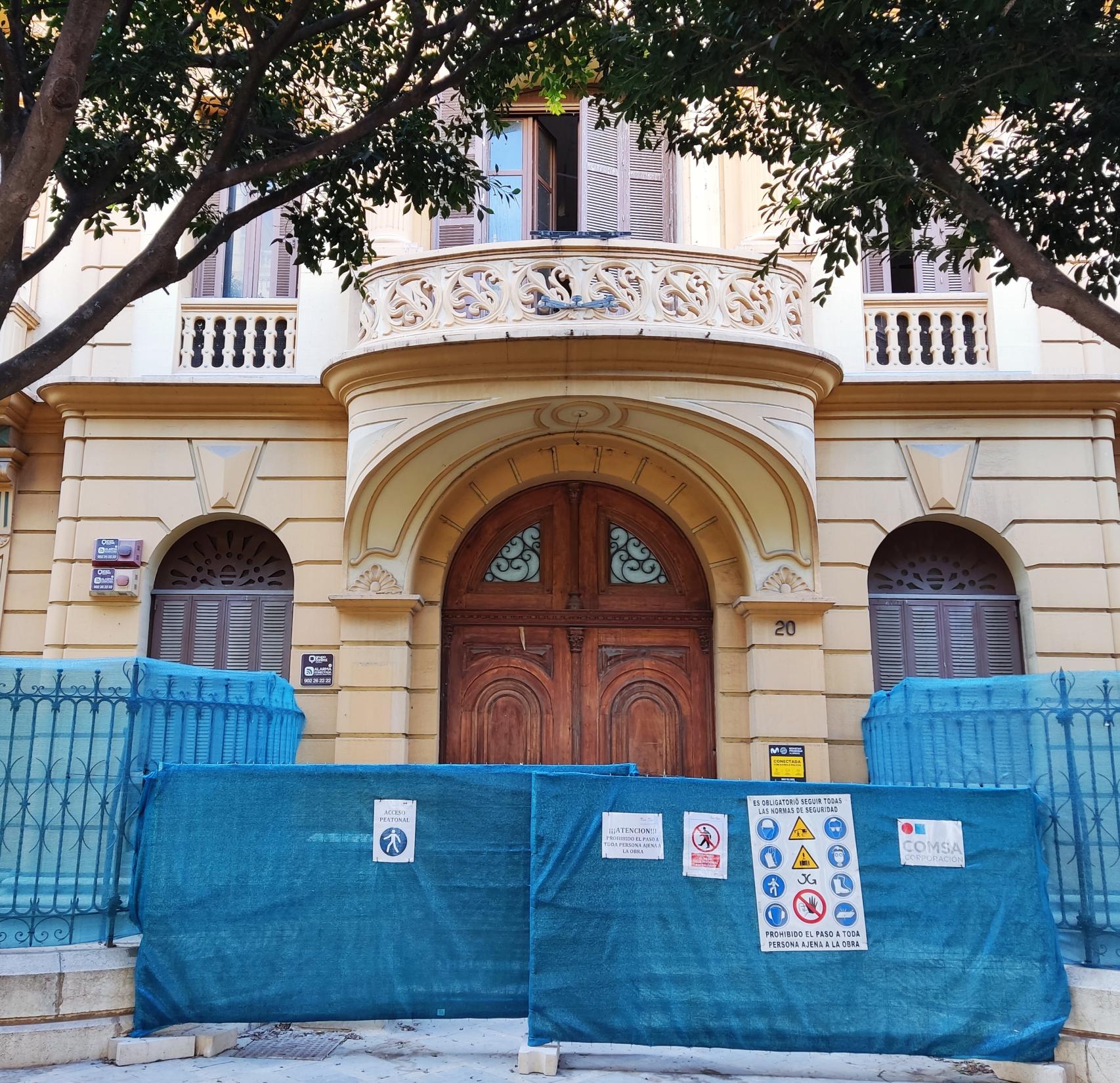 Fachada principal del Palacio de la Tinta.