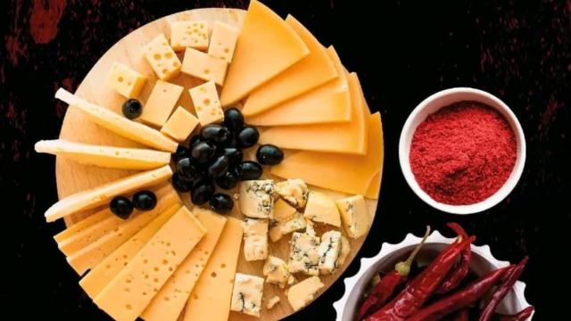 Candeleda se prepara para la XI edición Feria del Queso de Cabra y la IX edición de la Feria del Pimentón
