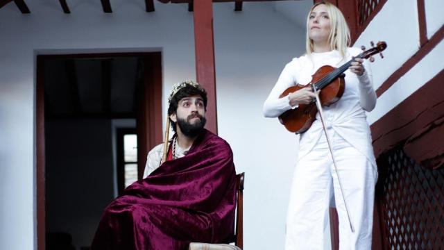 Un momento de 'La francesa Laura'