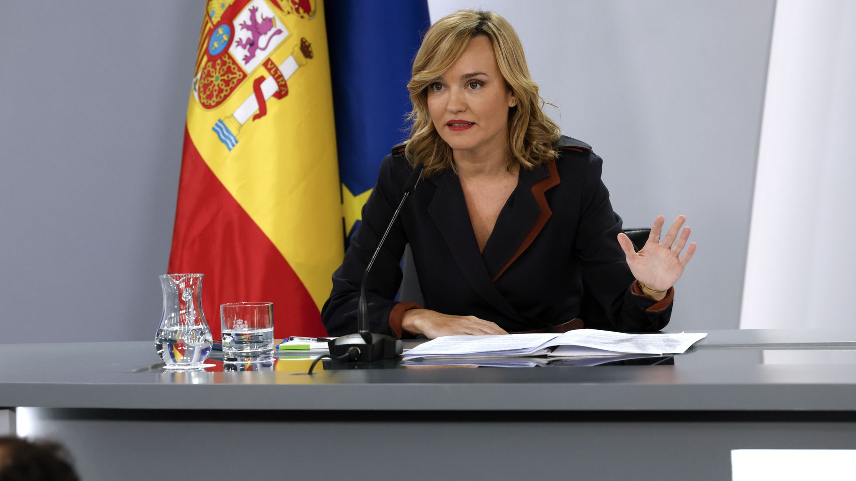 Pilar Alegría, ministra portavoz y de Educación, en Moncloa durante la rueda de prensa posterior al Consejo de Ministros.