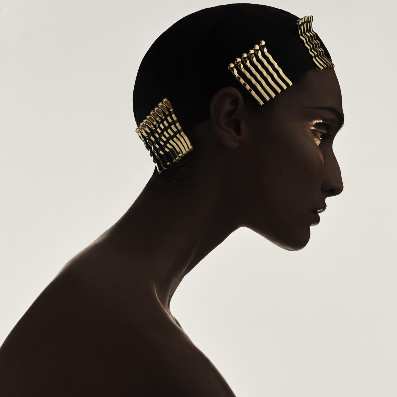 Detalle de la campaña de Zara Hair.