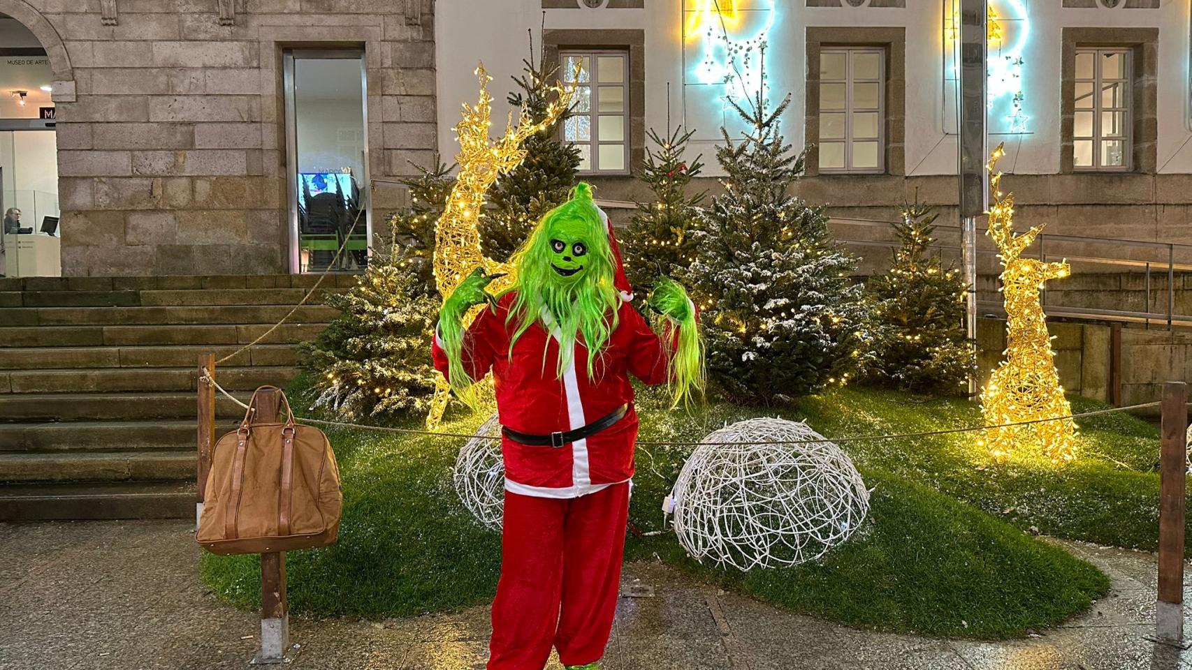 El Grinch en la calle Príncipe de Vigo.