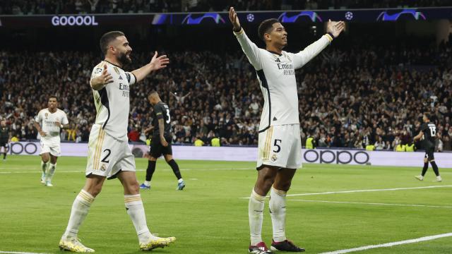 Bellingham celebra su gol al Nápoles en el Santiago Bernabéu