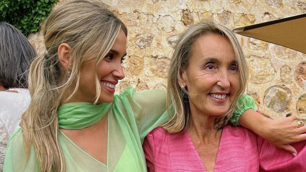 María Pombo y su madre, Teresa Ribó.
