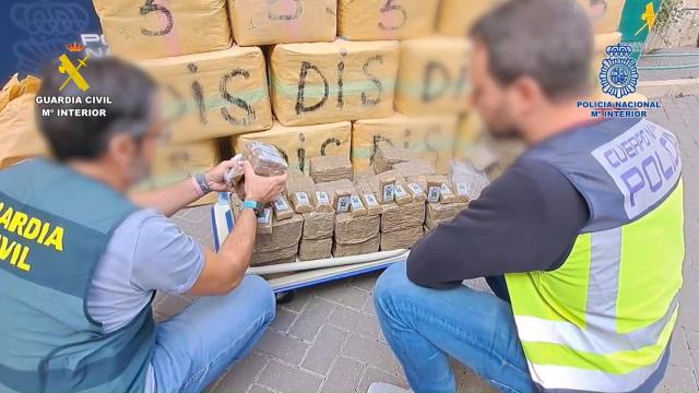 Operación antidroga Golden-Navaja