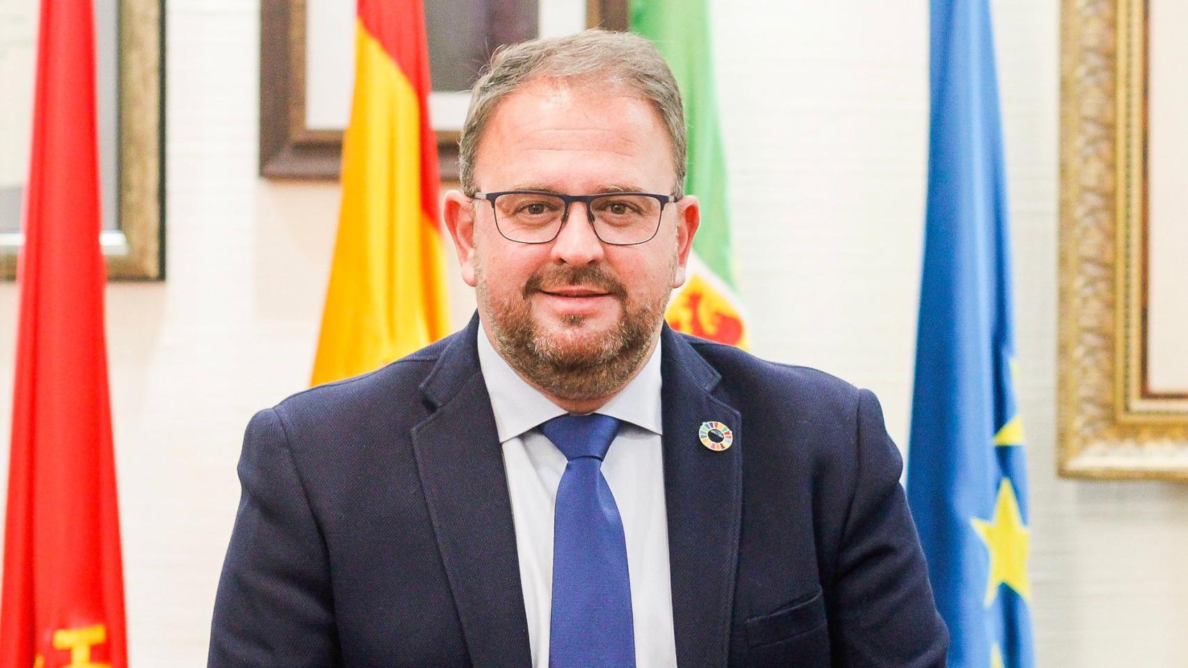 Antonio Rodríguez Osuna, alcalde de Mérida.