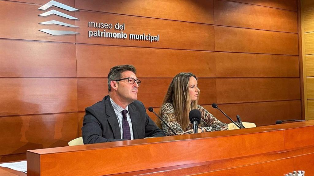 Vox municipal rompe el consenso institucional.