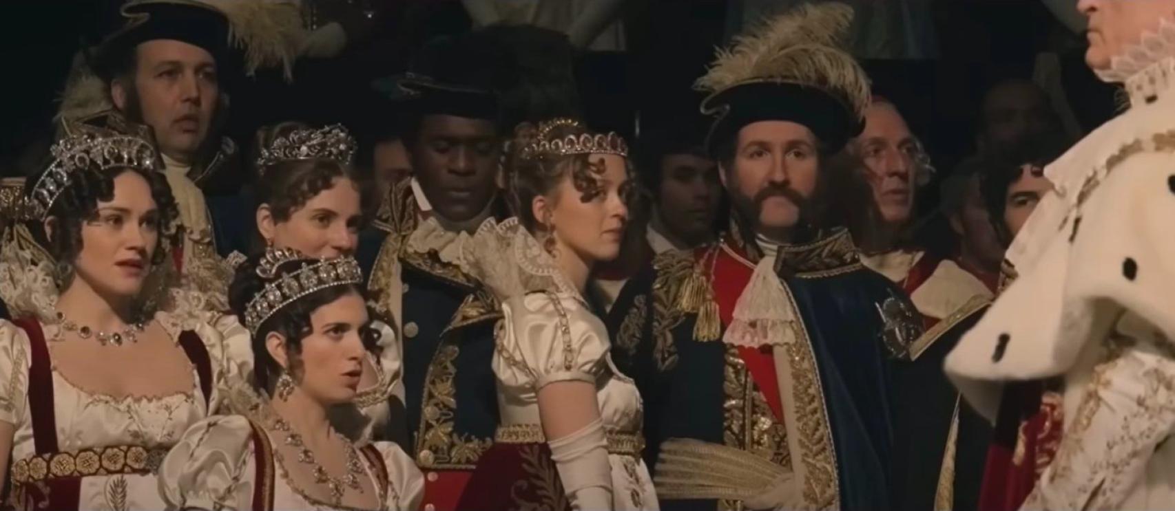 John Hollingworth como Ney en otra escena de la película.