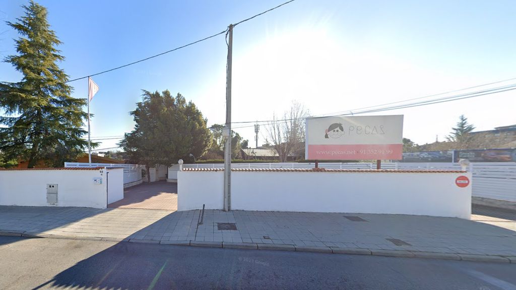 Exterior de la guardería Pecas de Pozuelo de Alarcón.