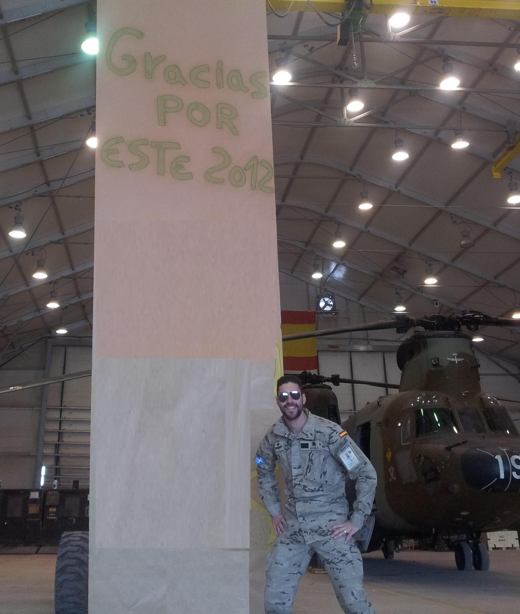 El alcalde durante su servicio militar.