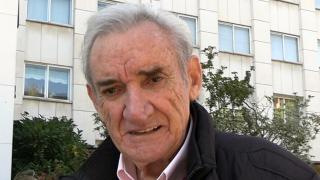 Luis del Olmo ha reaparecido tras sufrir una caída en la bañera de su casa.