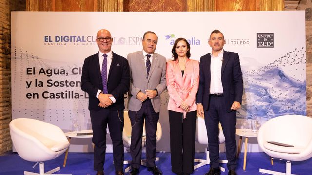 Emilio Bravo, José Julián Gregorio, Cristina Bravo y Matías Loarces, de izquierda a derecha. / Foto: Javier Longobardo.