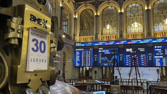 Interior del Palacio de la Bolsa de Madrid.