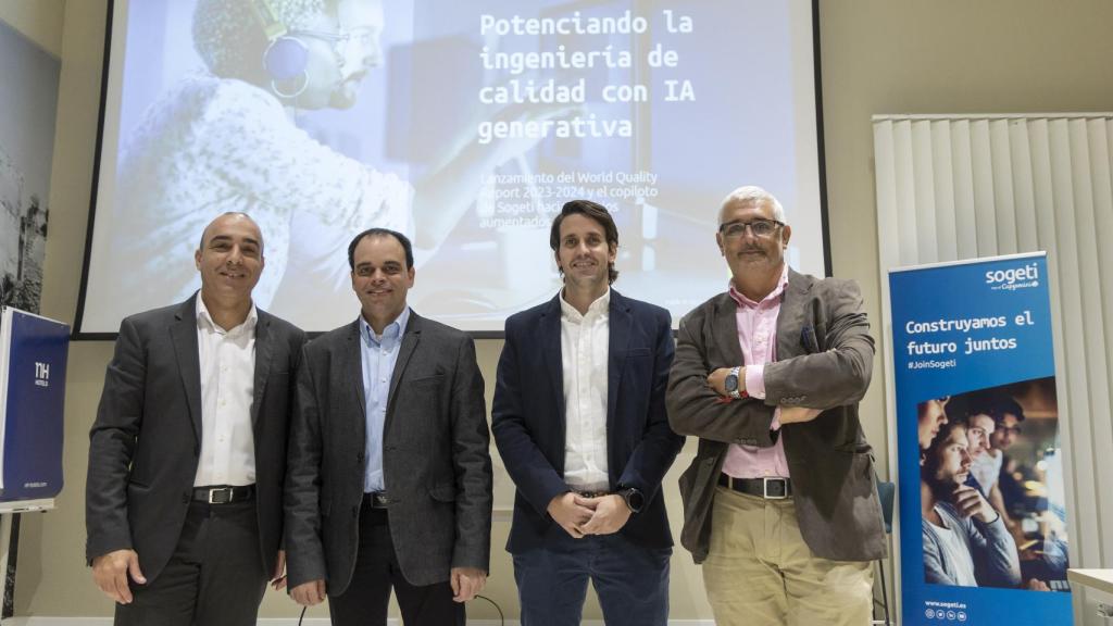 David Pereira, Albert Tort, Víctor González y Javier Fernández, momentos antes de la presentación.