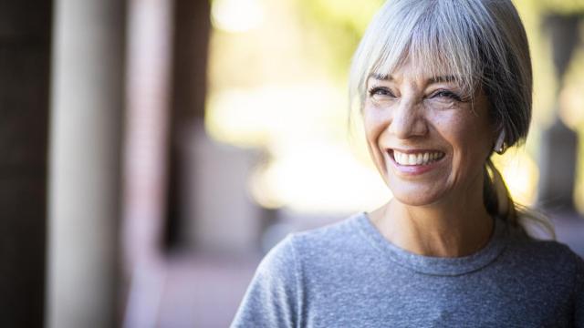 El fruto seco más usado en España para eliminar las canas de forma natural