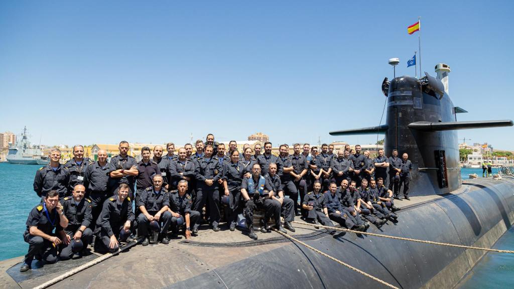 La dotación del submarino S-81 Isaac Peral