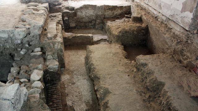 Planta de la vivienda andalusí hallada en el Salón Norte de la Caja de Monserrate de Orihuela.
