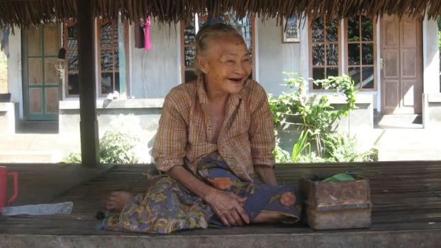 Una anciana japonesa.