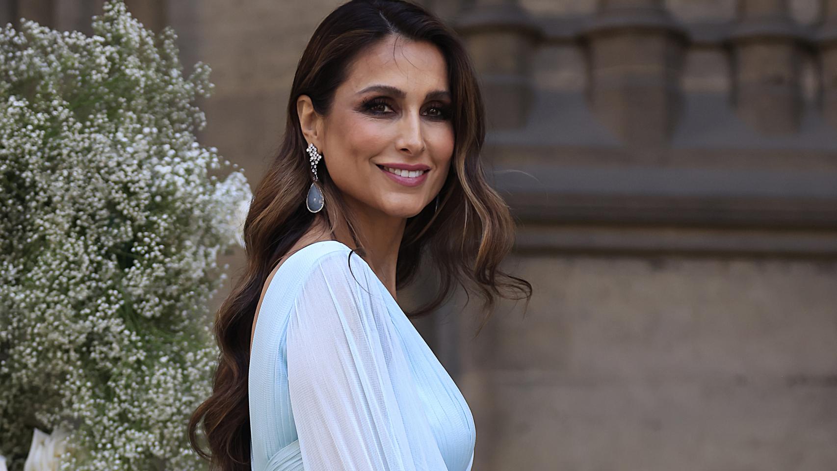 La diseñadora Paloma Cuevas durante la boda del hijo de Rosa Clará, Daniel, en París, el pasado mes de junio.