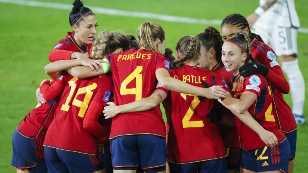 Las jugadoras de la Selección celebran un gol ante Italia.