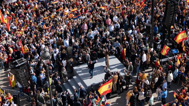 José Luis Martínez-Almeida, Isabel Díaz Ayuso y Alberto Núñez Feijóo, en la protesta del pasado 12 de noviembre en Madrid.