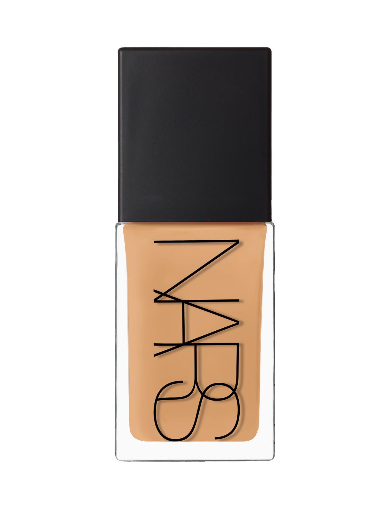 Base de maquillaje de NARS.