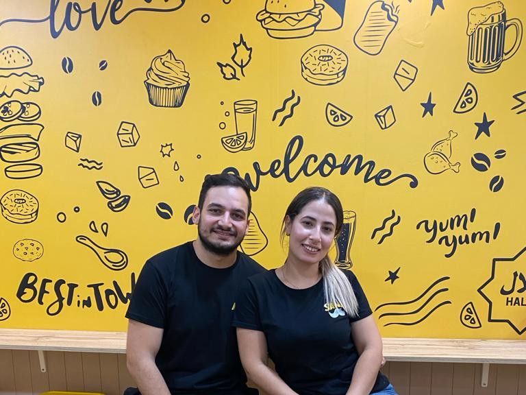 Los dueños del local