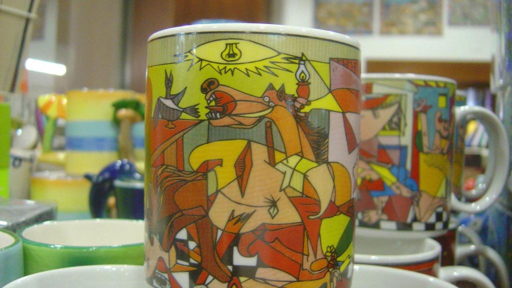 Rogelio López Cuenca: 'Málaga, Ciudad Picasso', 2011. Foto CAAC