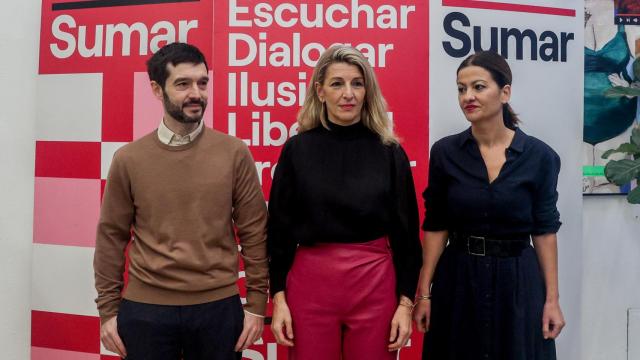 El ministro de Derechos Sociales, Consumo y Agenda 2030, Pablo Bustinduy, la vicepresidenta segunda y ministra de Trabajo y Economía Social y líder de Sumar, Yolanda Díaz, y la ministra de Juventud e Infancia, Sira Rego.