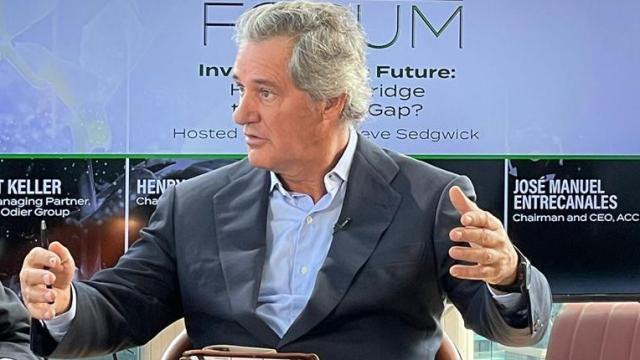 José Manuel Entrecanales, presidente y CEO de Acciona, durante su participación en un Foro de Futuros Sostenibles en el marco de la cumbre de la COP28.