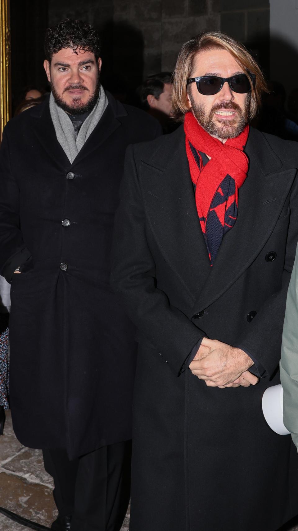 Manuel Martínez Velasco junto a su hermano Paco, saliendo de la catedral de Valladolid, este pasado domingo.