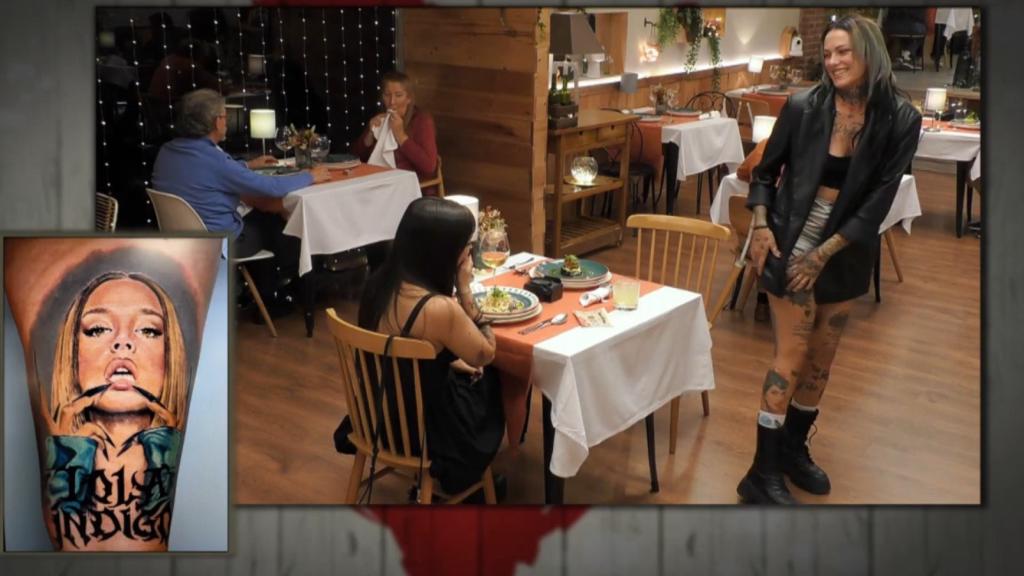 Yesenia y Paula en 'First Dates'.