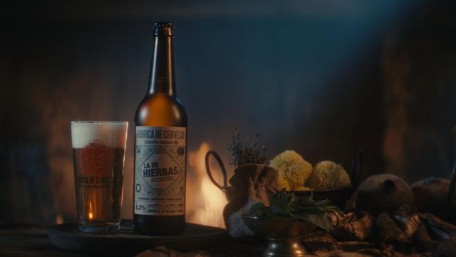 Cerveza ‘La de Hierbas’ de Estrella Galicia.