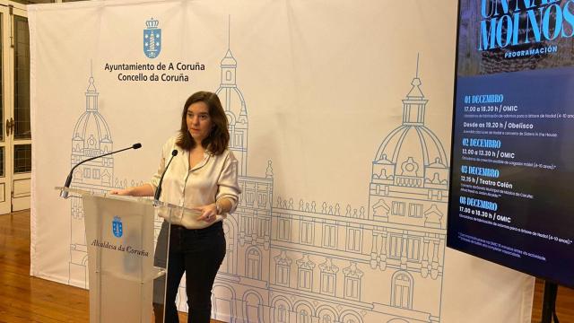 Inés Rey presenta la programación de Navidad del Ayuntamiento