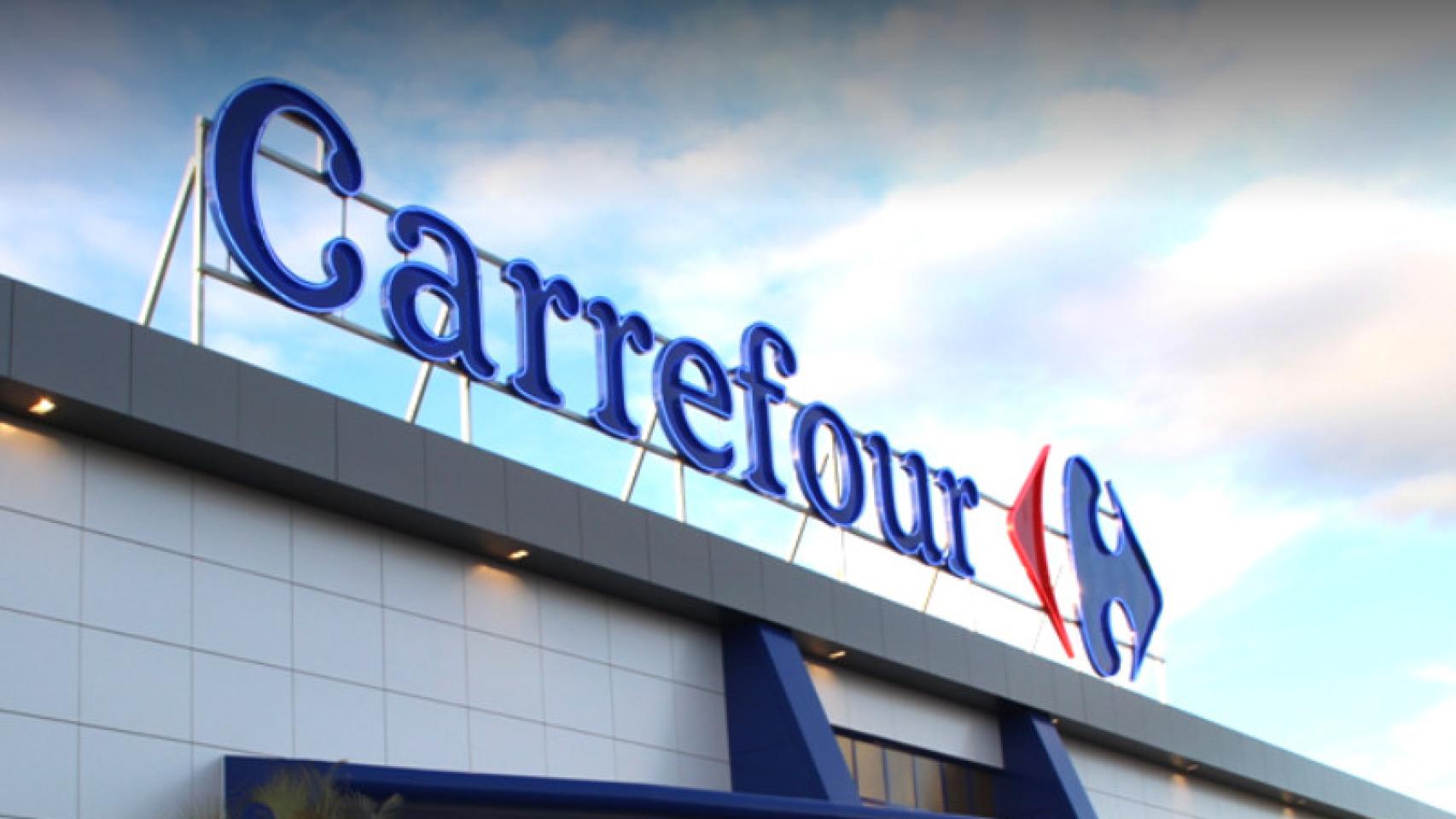 Fachada Carrefour.