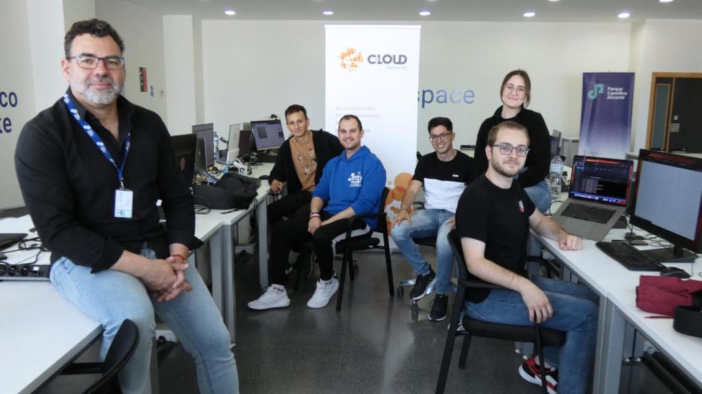 El equipo de Cloud Levante, del PCA.