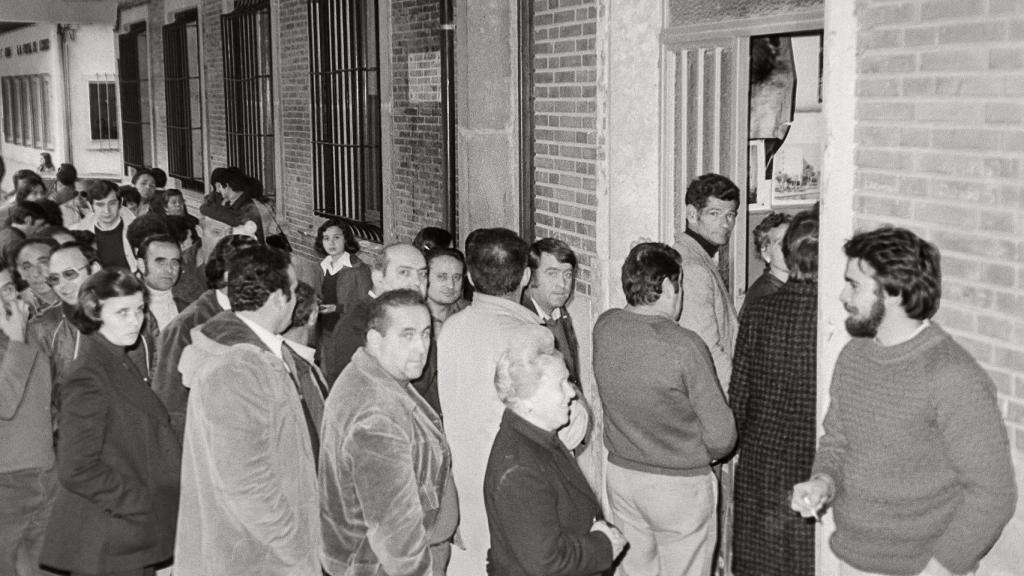 Imagen de un colegio electoral durante el referéndum de la Constitución de 1978 en Castilla y León.