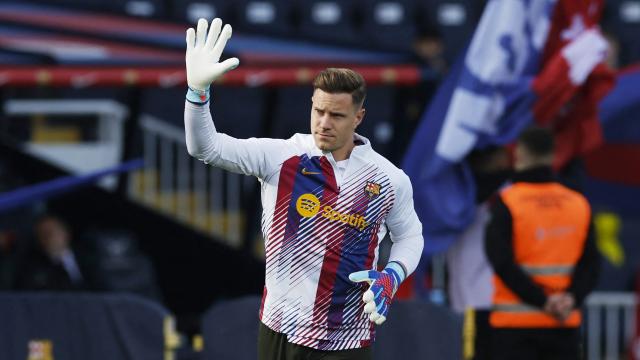 Ter Stegen, durante un calentamiento del Barça antes de enfrentarse al Alavés.